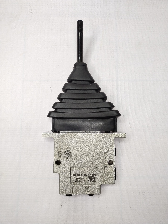 420-00490AC (3)