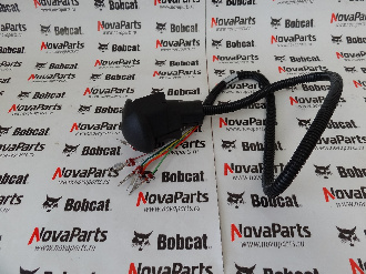 rukoyat-rychaga-upravleniya-pravogo-6680418 (3)