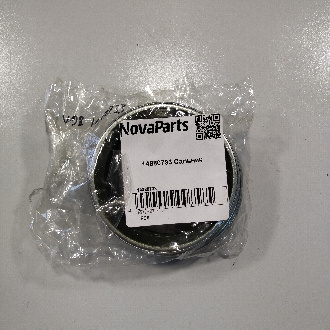 14880733 (1)