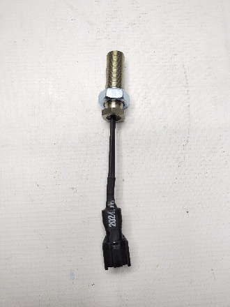 301310-00068 (3)