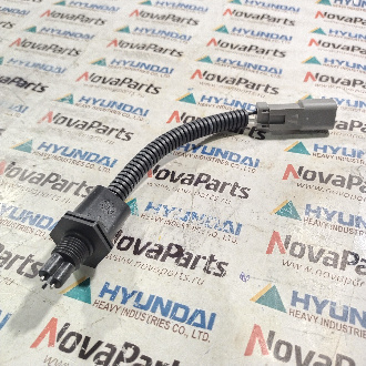 11QA-71020 (2)