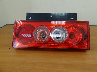 fonar-zadnij-pravyj-38340-00240 (2)