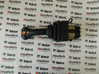 dzhojstik-7161428 (4)