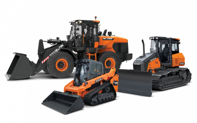 DEVELON представляет трех тяжеловесов на выставке World of Asphalt