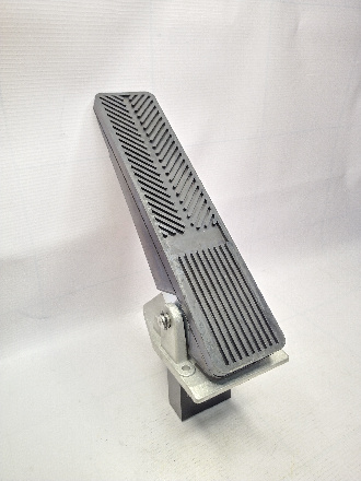 31N5-20020 (4)