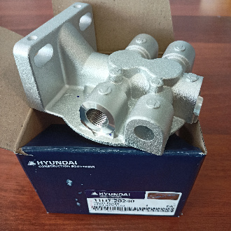 11LD-20240 Крышка топливного фильтра1