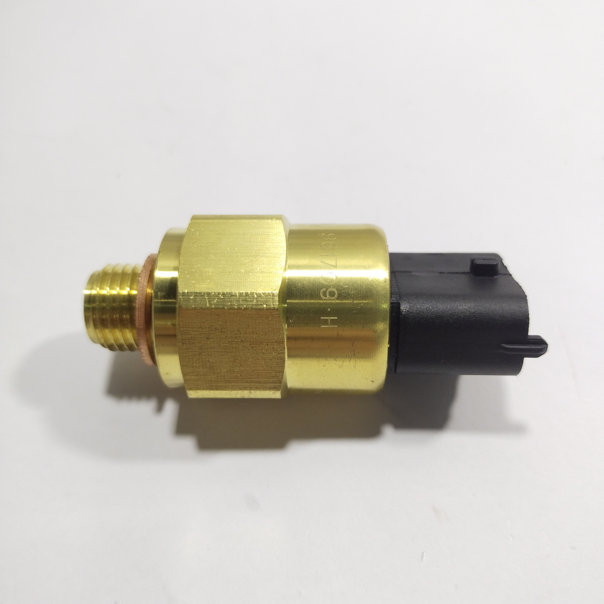 21291011H CHINA HENVO (2)