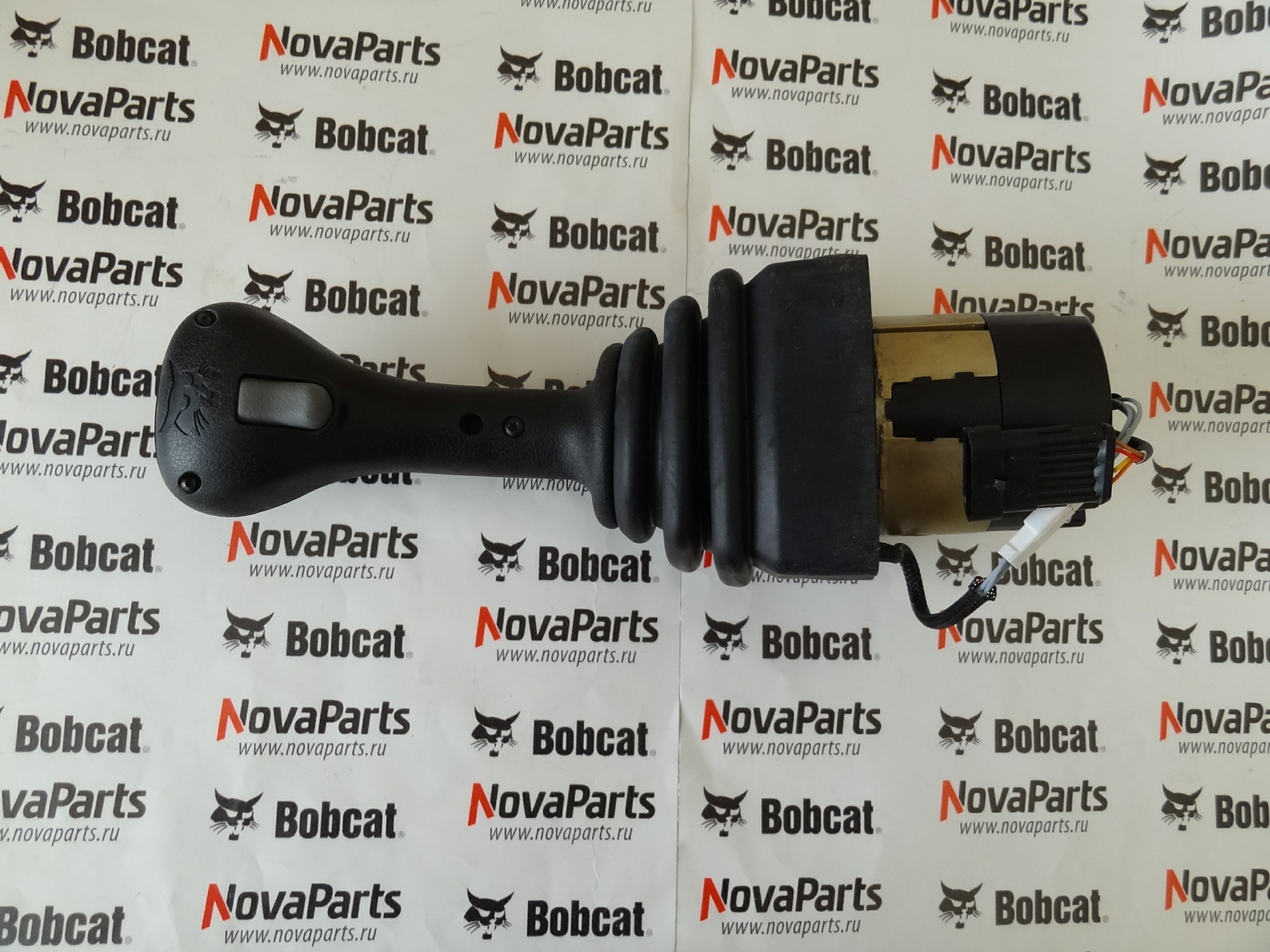 dzhojstik-7161428 (6)