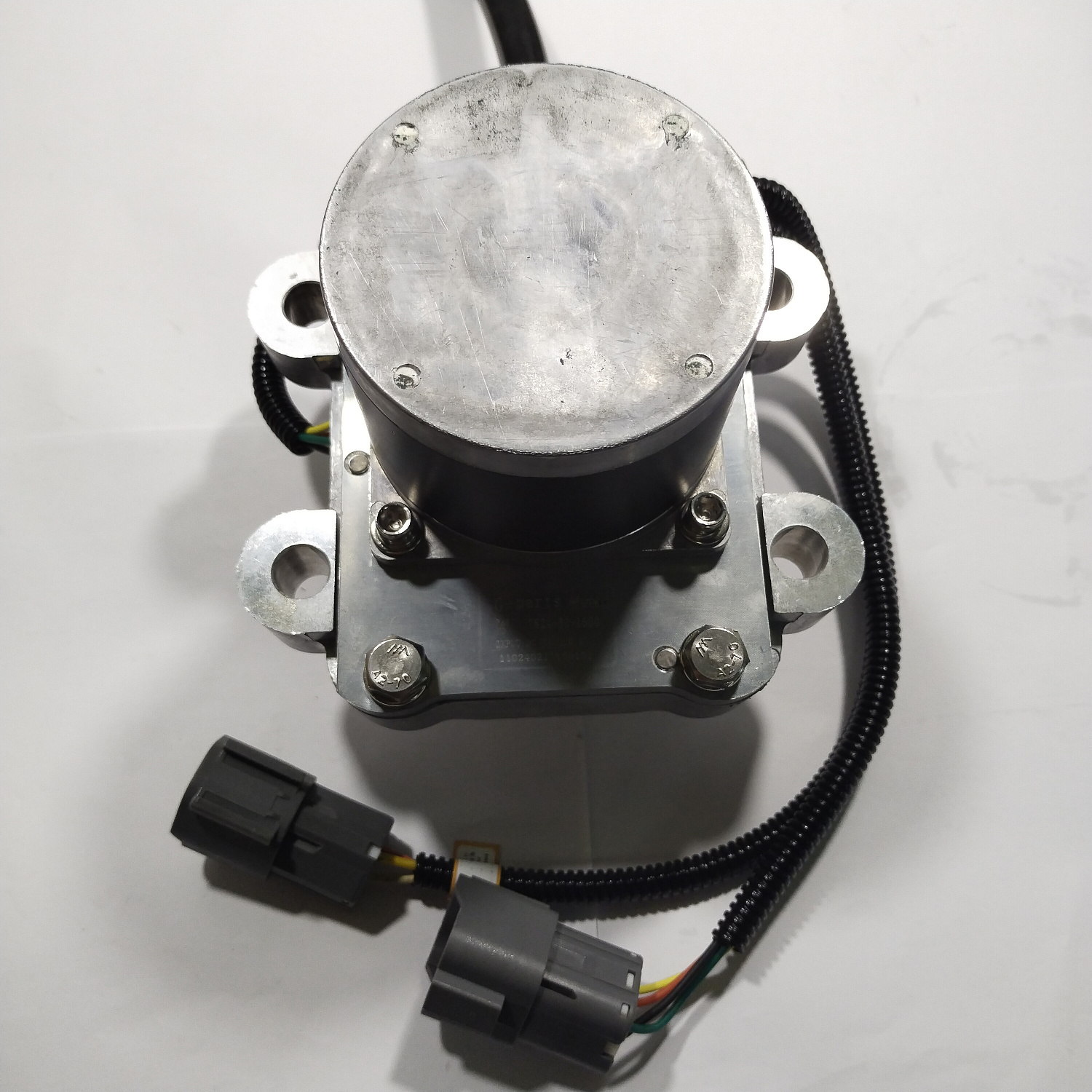 7824-30-1600H CHINA HENVO (4)