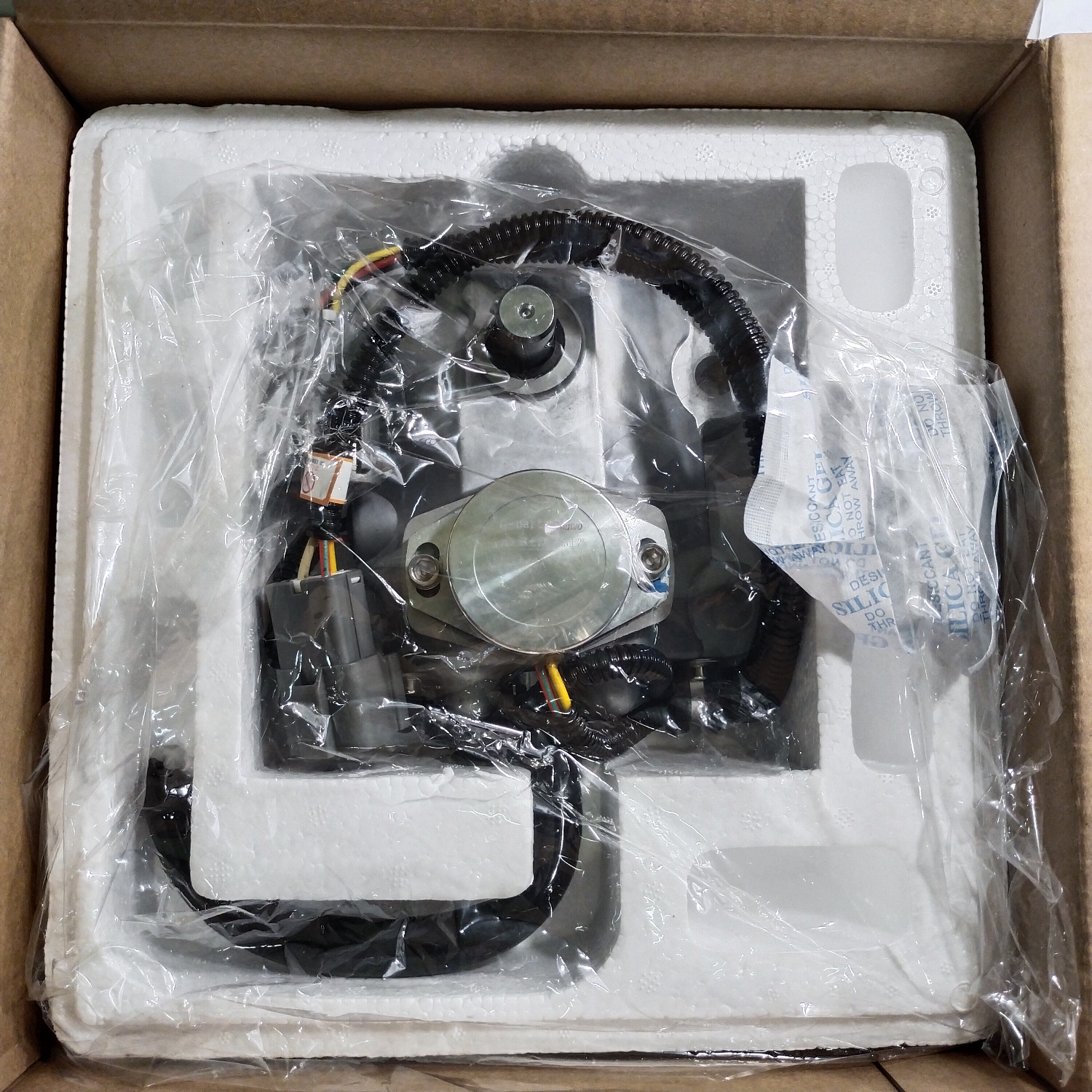 7824-30-1600H CHINA HENVO (2)