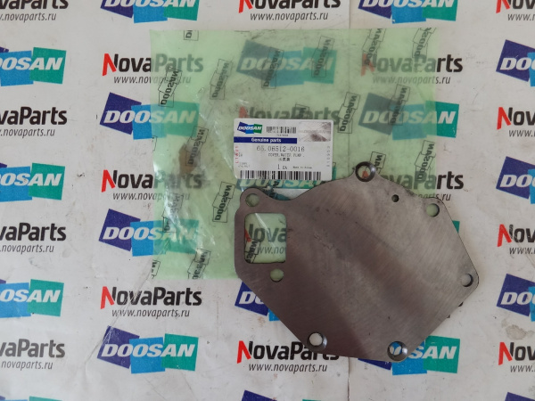 kryshka-pompy-vodyanogo-ohlazhdeniya-65-06512-0016