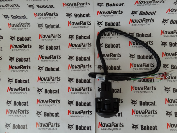 rukoyat-rychaga-upravleniya-pravogo-6680418