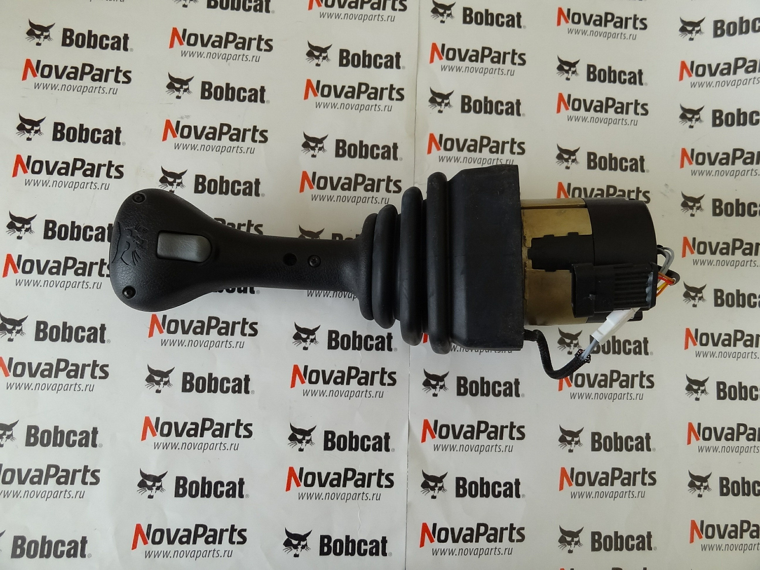 dzhojstik-7161428 (5)