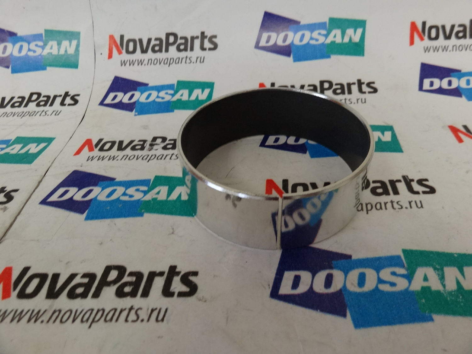 vtulka-gidrocilindra-110-00097