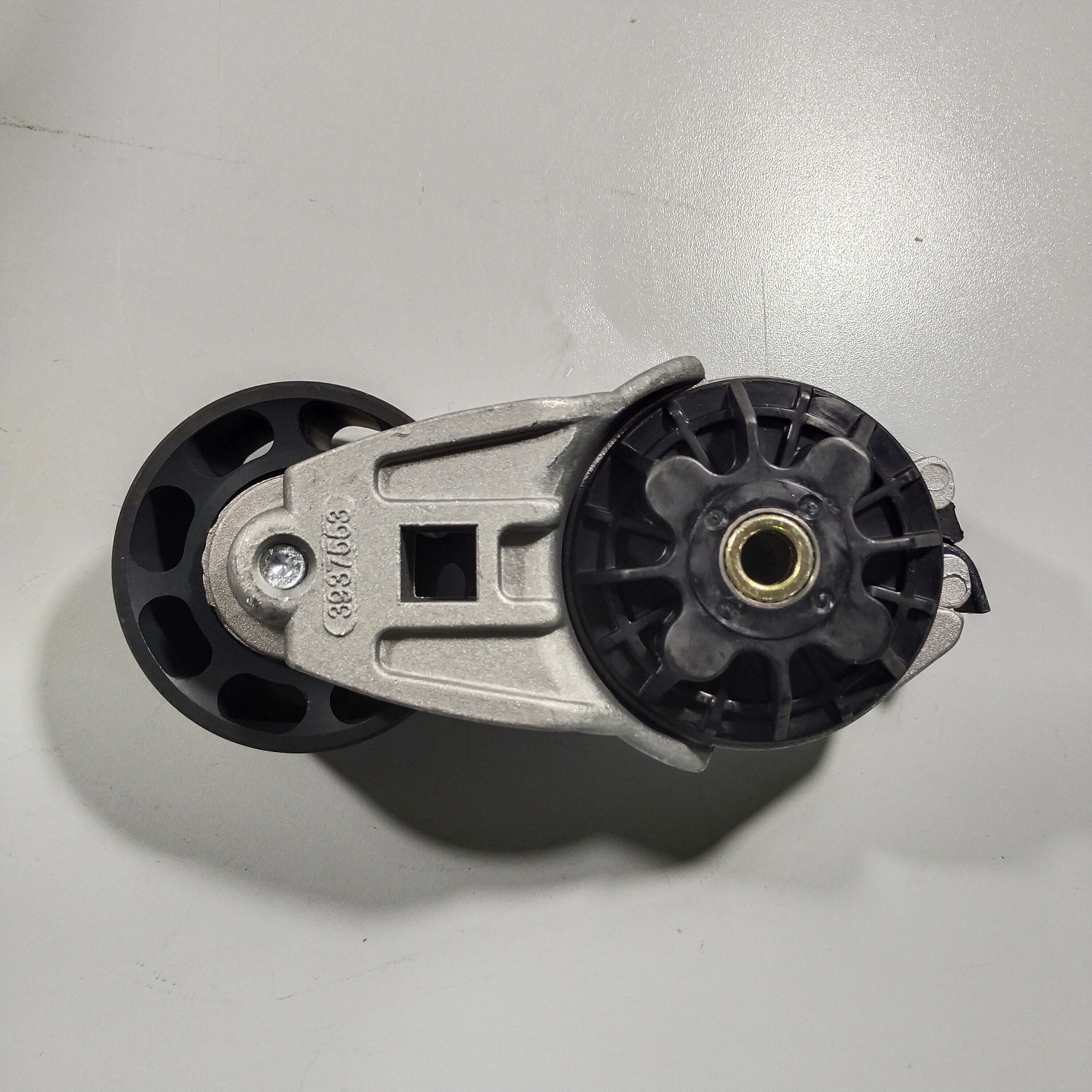3914086 (2)
