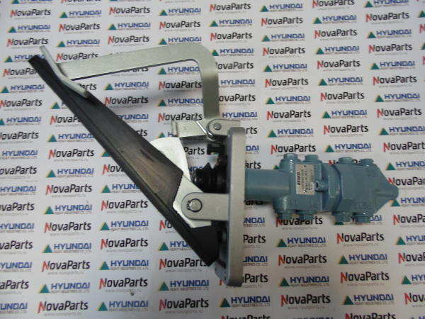 pedal-tormoza-v-sbore-31ER-30110 (5)