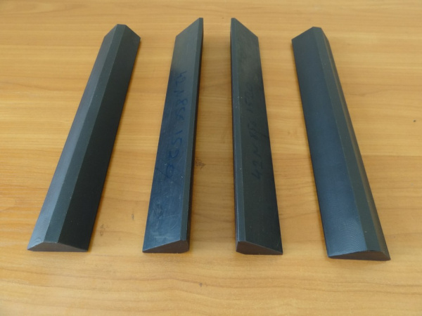 napravlyayushchaya-plastina-42n-856-1520