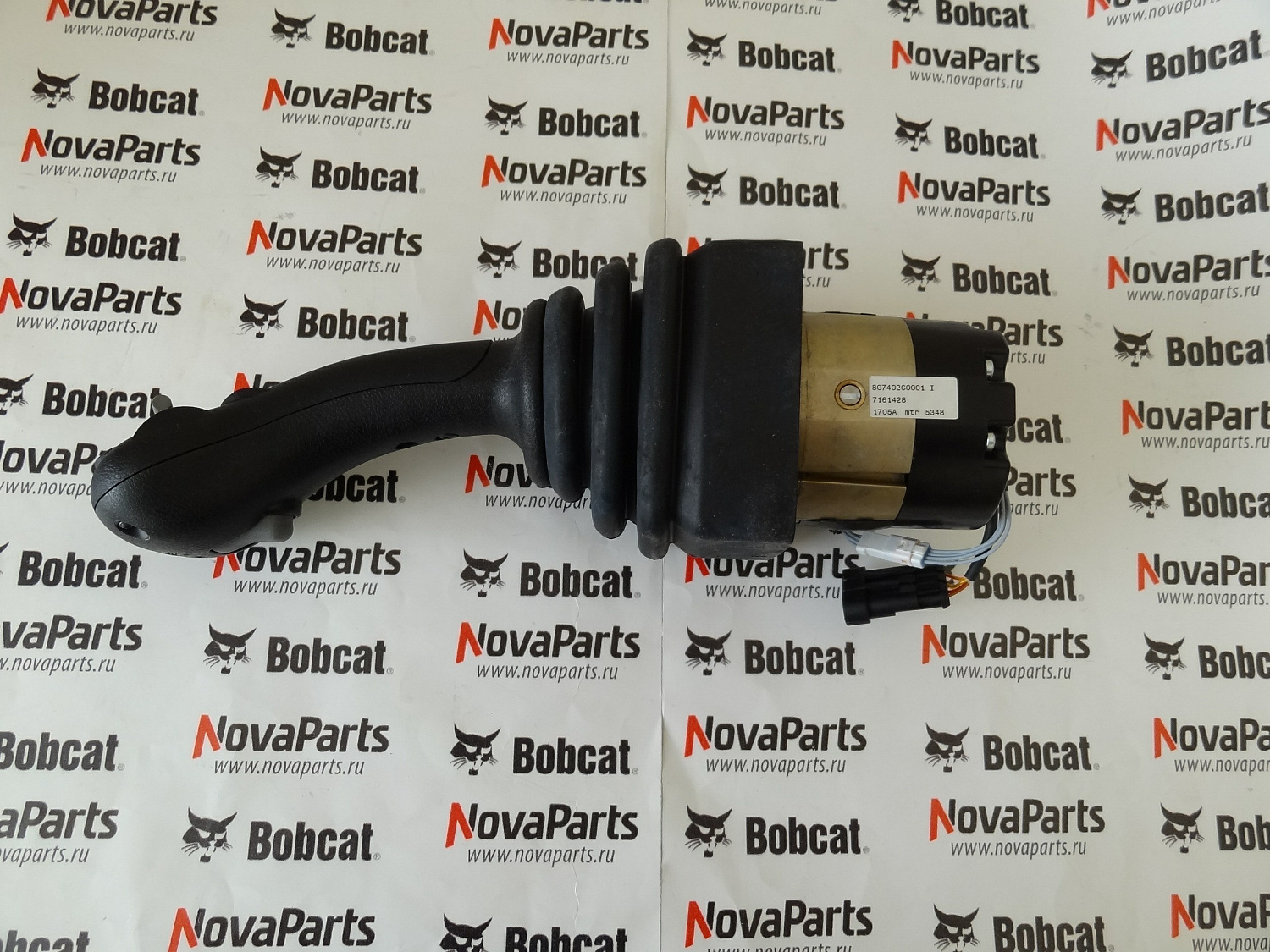 dzhojstik-7161428 (8)