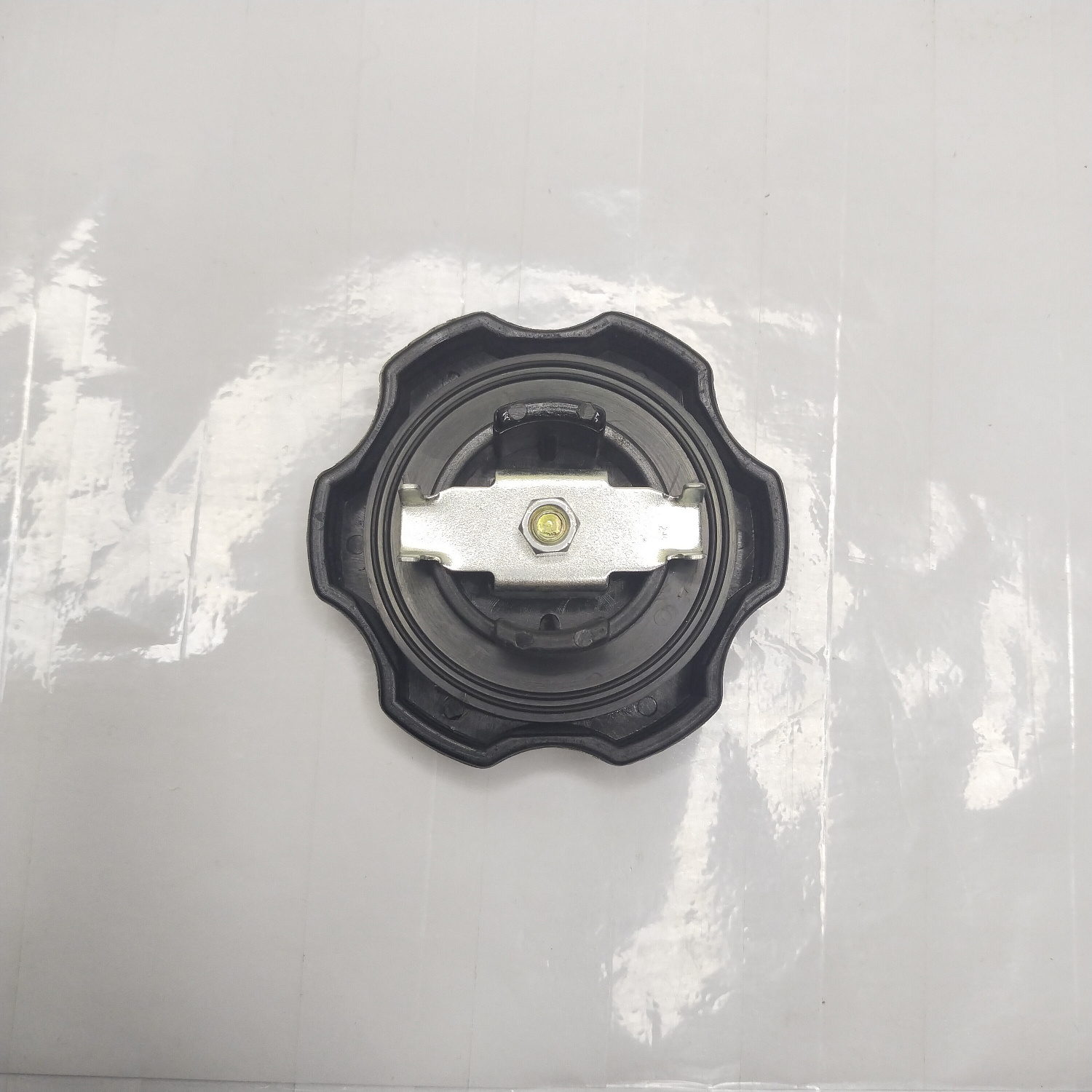 MD008784 (3)